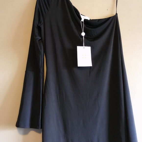 NWT WAYF one sleeve dress - Picture 4 of 4